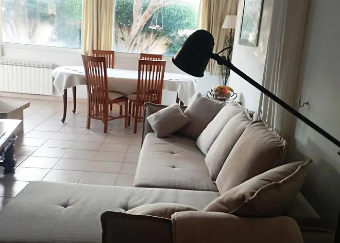 Apartment Baddha Konasana Agde