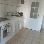Apartament Baddha Konasana *