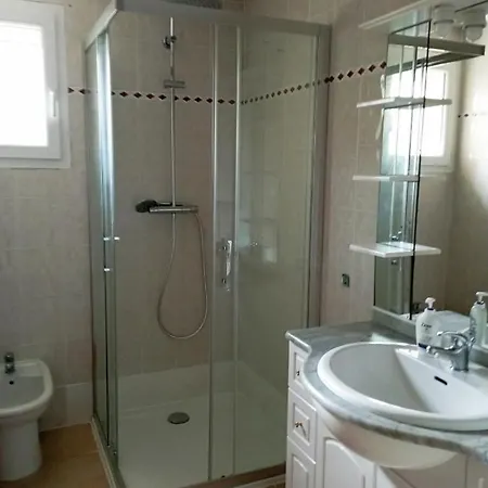 아파트 Baddha Konasana