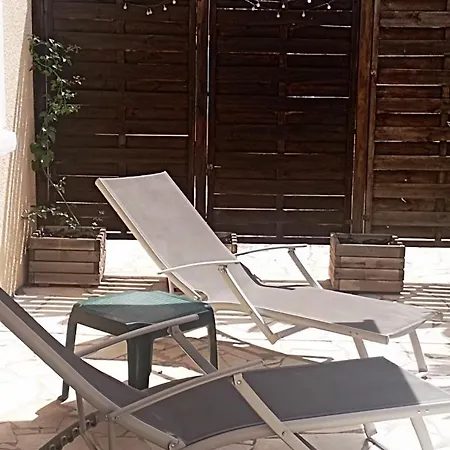 Baddha Konasana דירה