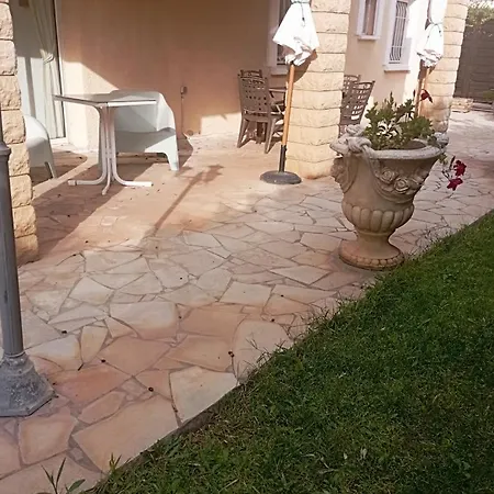 Rdc Jardin Et Terrasse Apartmán Agde
