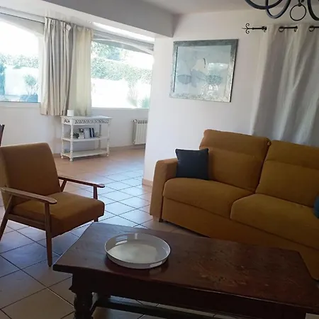 Rdc Jardin Et Terrasse Agde