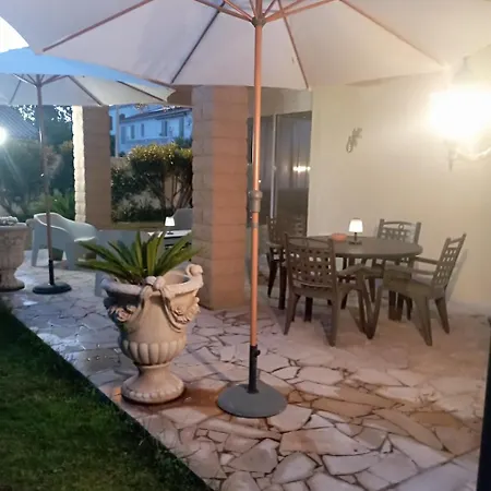 Rdc Jardin Et Terrasse Apartmán Agde