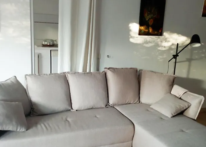 Baddha Konasana Apartment *